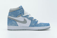 AIR JORDAN 1 HIGH OG " HYPER ROYAL "