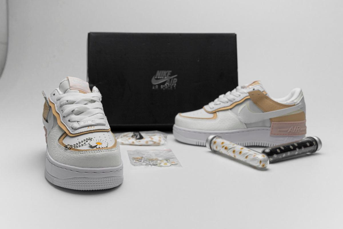 Spruce Aura Air Force 1
