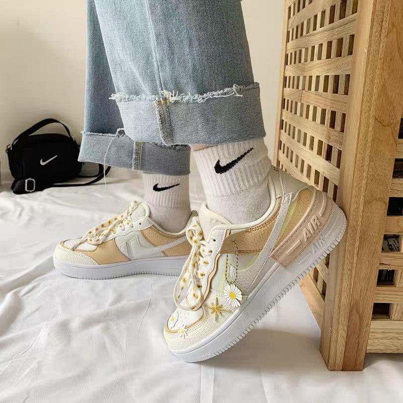 Spruce Aura Air Force 1