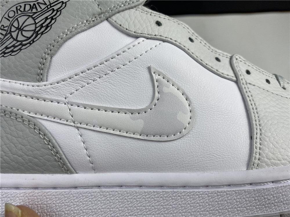 Jordan 1 Mid Camo