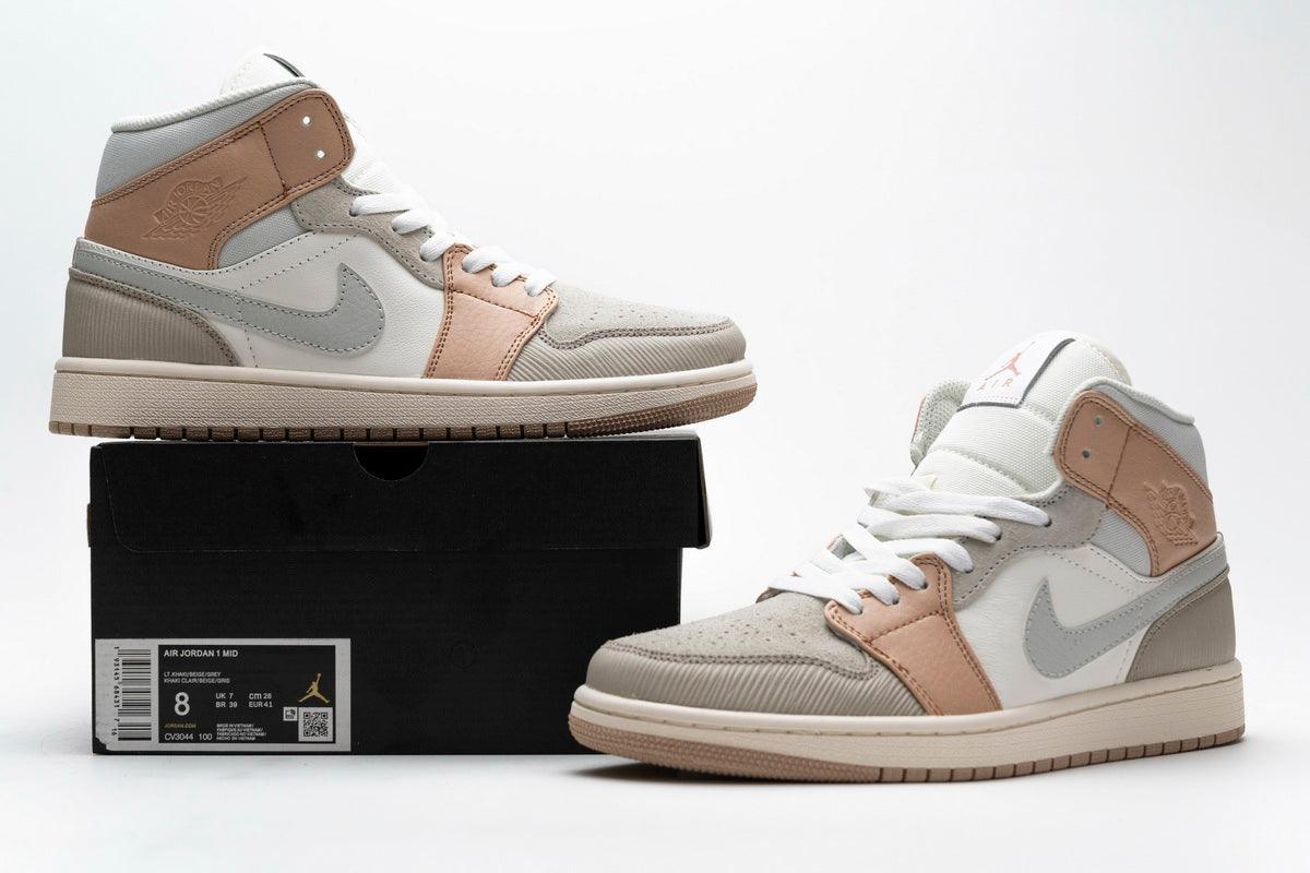 Jordan 1 Mid Milan