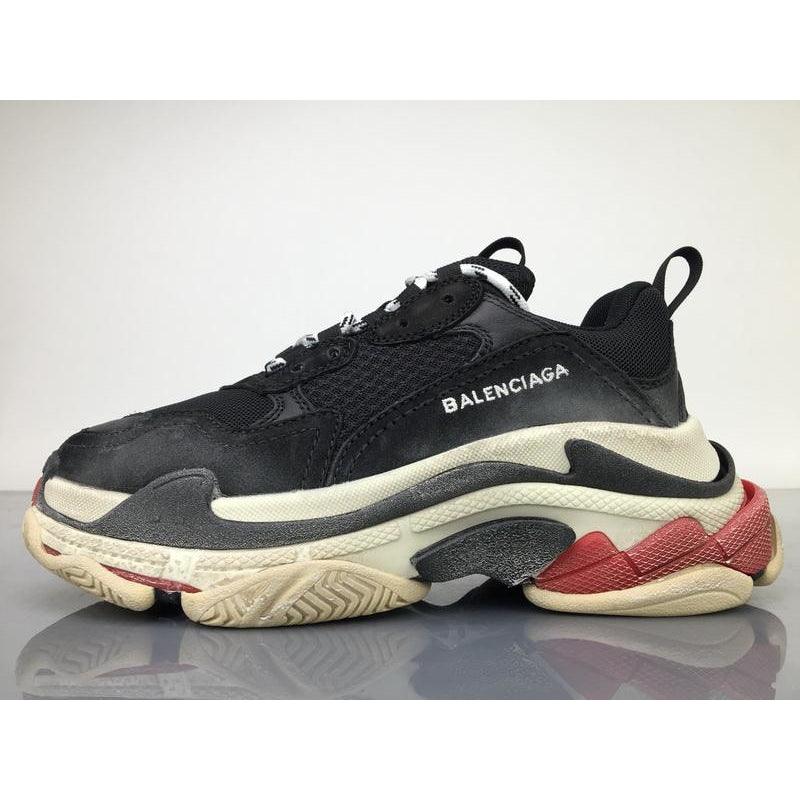 BALENCIAGA TRIPLE S