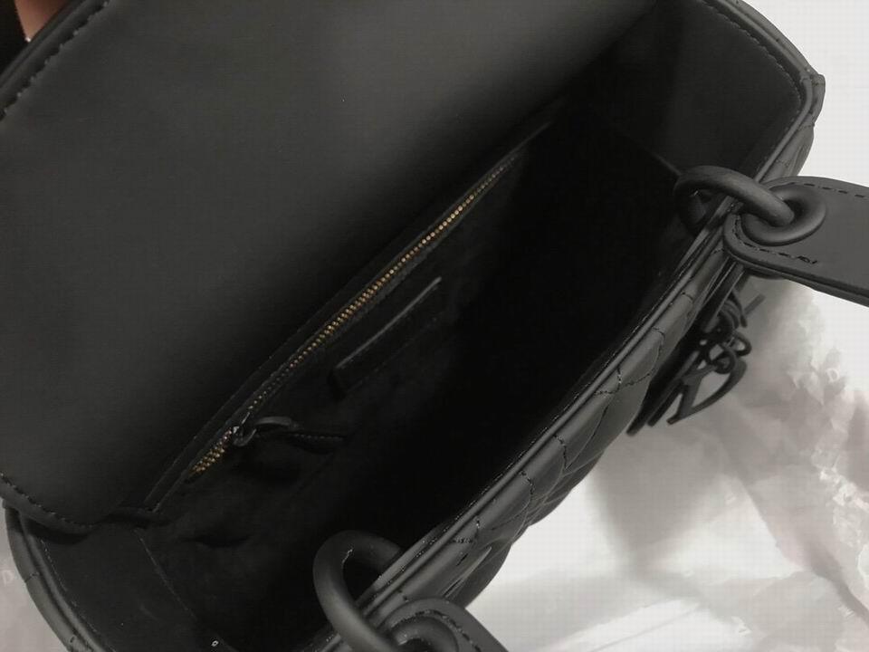 DIOR ULTRAMATTE BAG