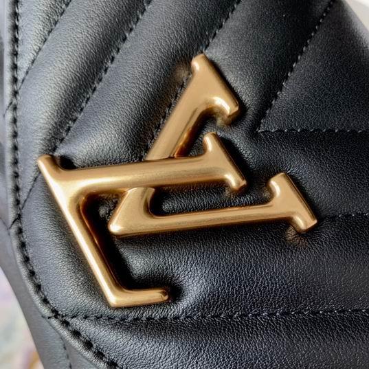 LOUIS VUITTON NEW WAVE CHAIN BAG