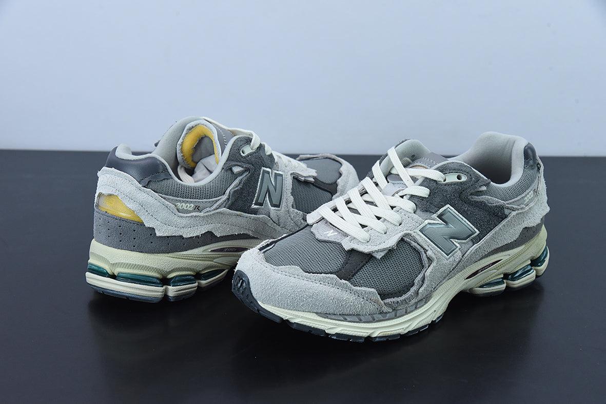 NEW BALANCE 2002R " PROTECTION PACK RAIN CLOUD "