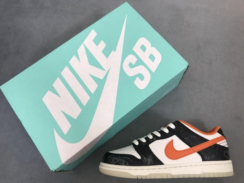 NIKE DUNK LOW " HALLOWEEN 2021 "