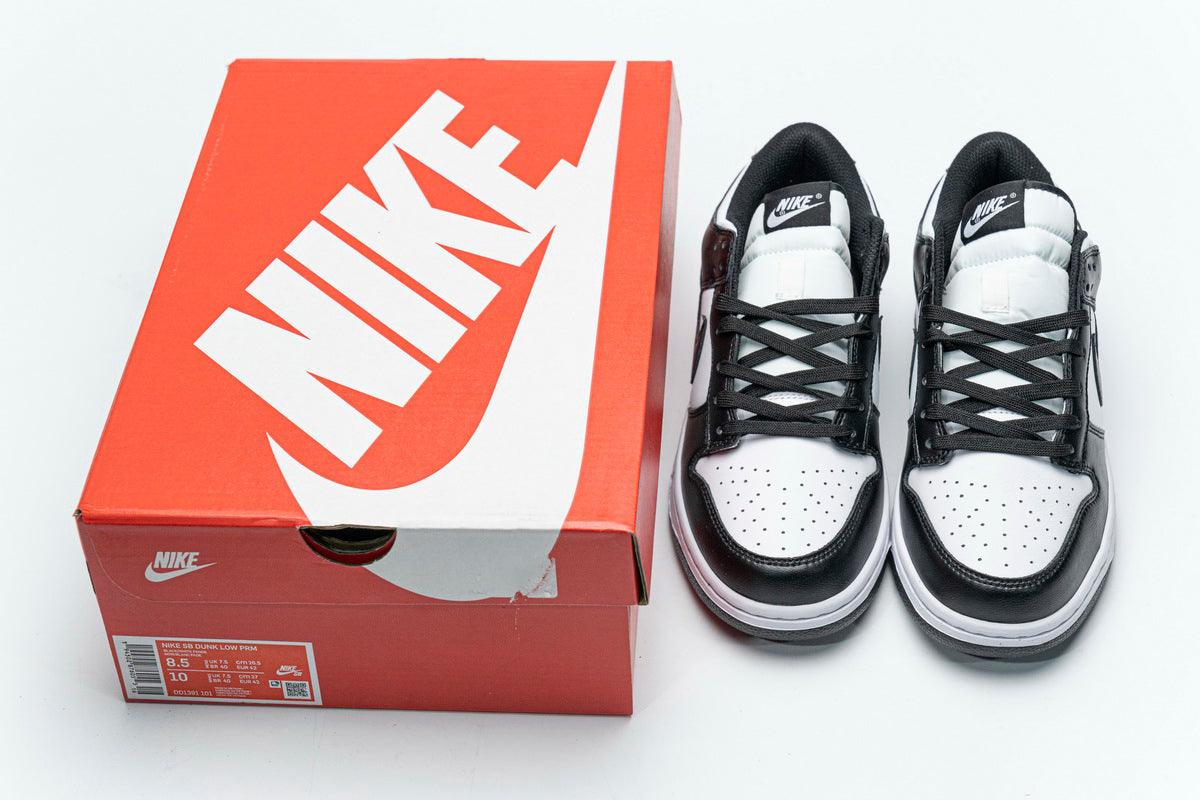 NIKE SB DUNK LOW " BLACK "
