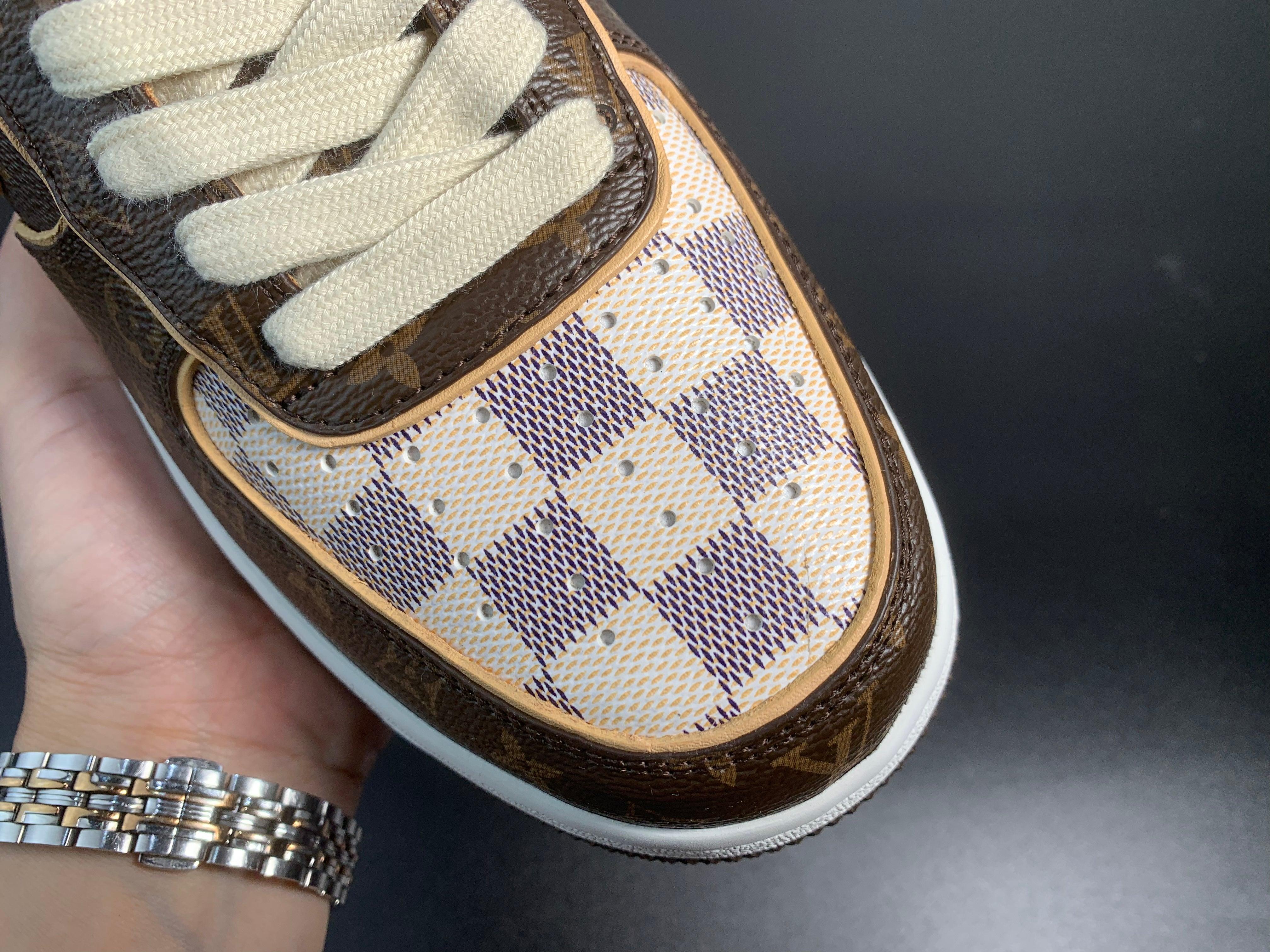 NIKE X OFF WHITE X LOUIS VUITTON - AIR FORCE 1 " BROWN DAMIER AZUR "