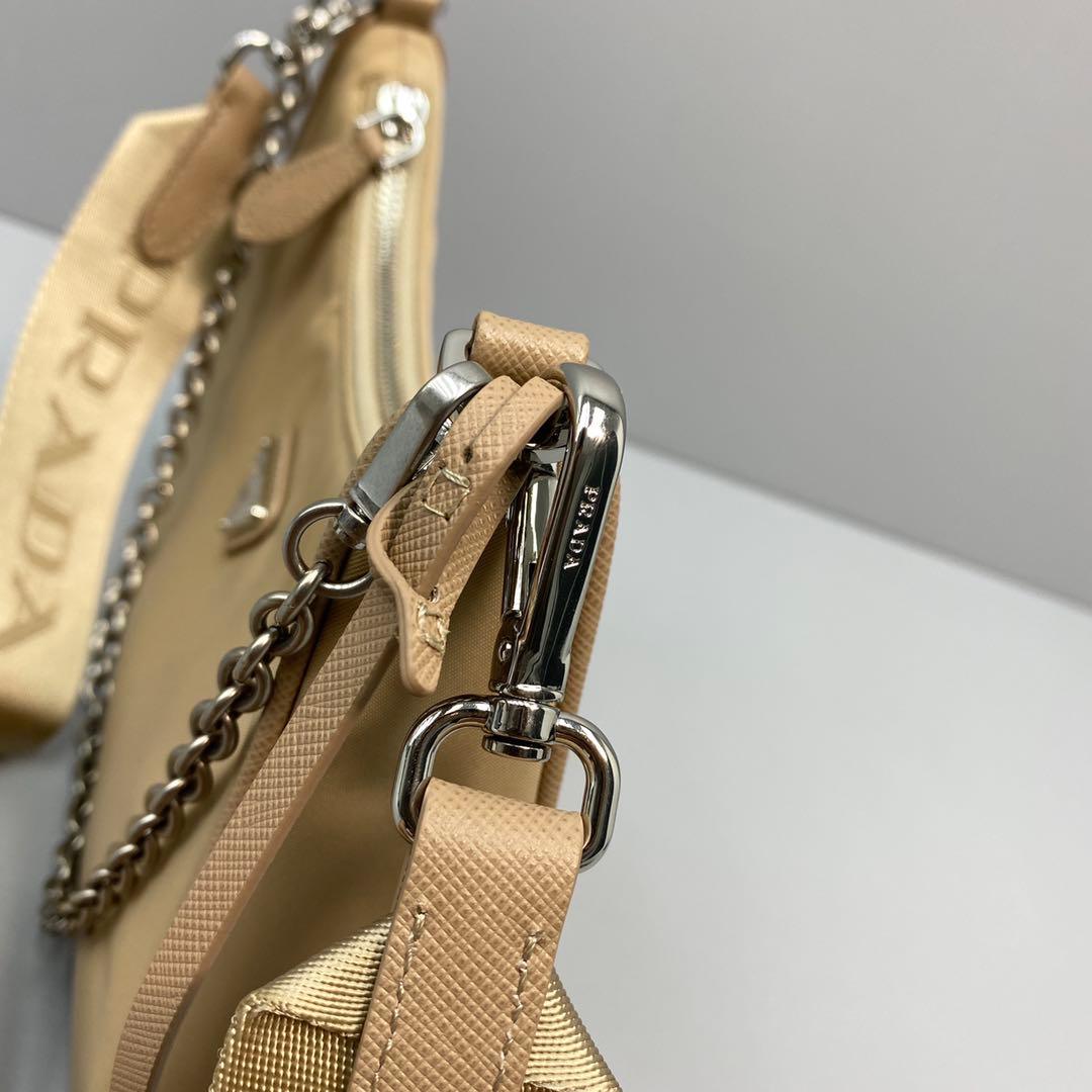 PRADA RE-EDITION 2005 RE-NYLON DESERT BEIGE