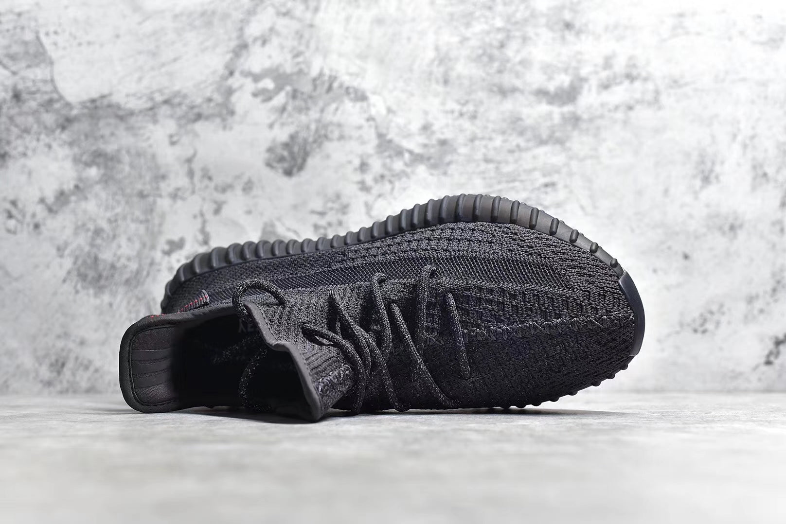 SNEAKERS V2 ''TRIPLE BLACK''- REFLECTIVE