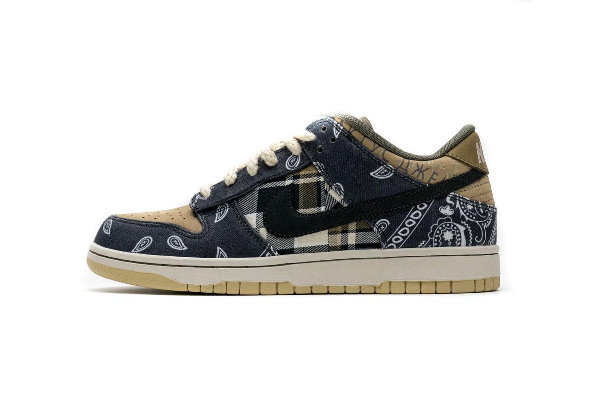 TRAVIS SCOTT - SB DUNK LOW