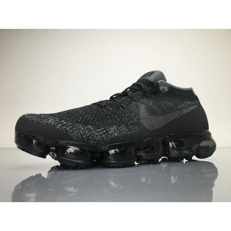 VAPORMAX TRIPLE BLACK
