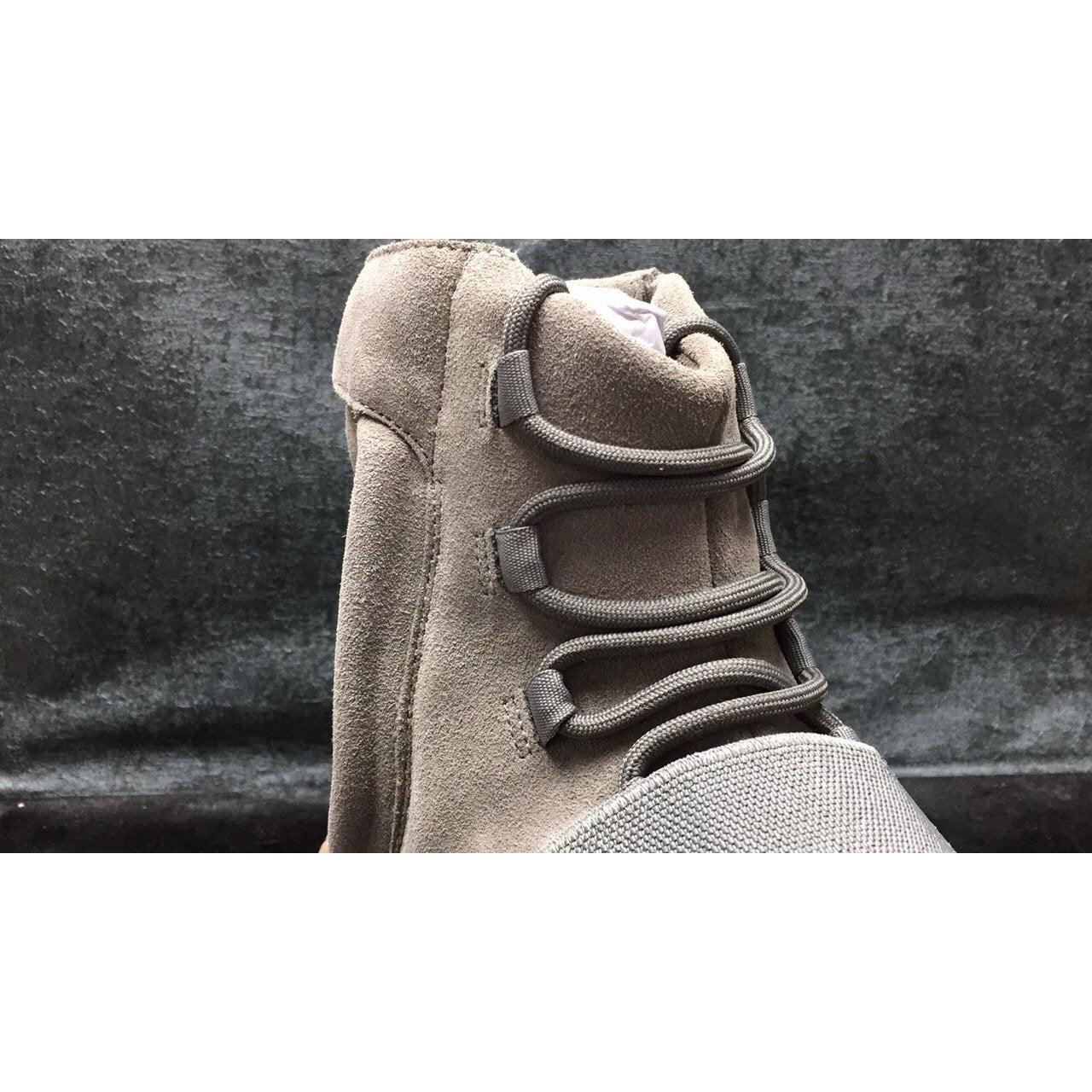 YEEZY BOOST 750 *CHOCOLATE*