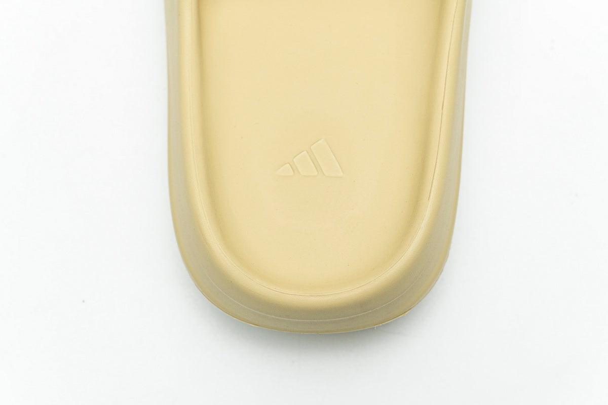 YEEZY SLIDE " DESERT SAND "