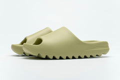 YEEZY SLIDE " RESIN "
